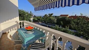 Apartment (A1) | Balcony