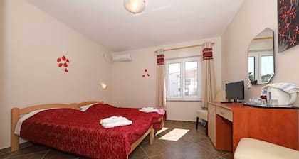 Rooms Zdravko