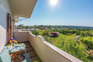 Apartment (A1) | Balcony