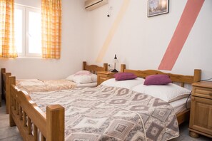 4 quartos, Wi-Fi de cortesia, roupa de cama