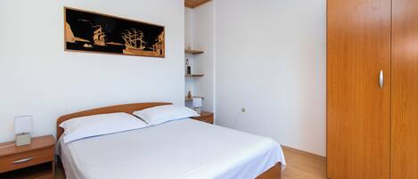 Apartment (A1)