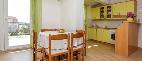 公寓 (A2) | 用餐區