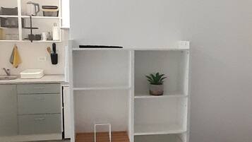 Studio (A4) | Restauranger