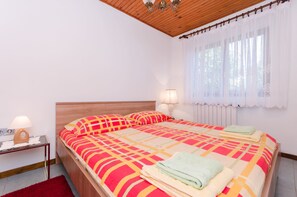 2 bedrooms, free WiFi - Apartments Ilinka (Lovran)