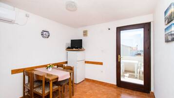 Apartment (A3) | Living room