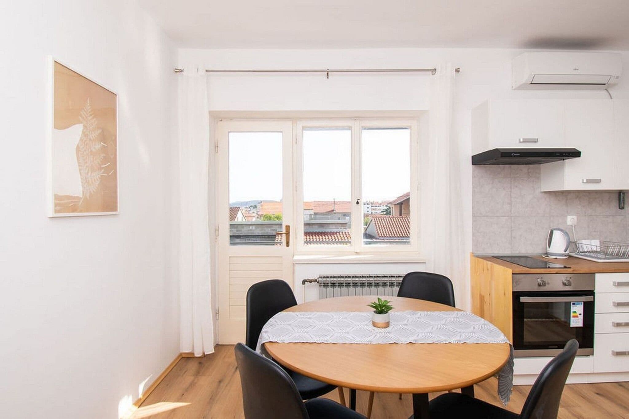 Apartment (A1) | Dapur peribadi | Peti sejuk, dapur, cerek elektrik 