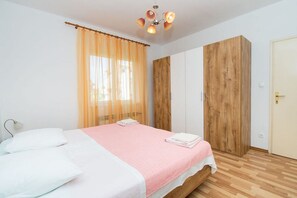 อพาร์ทเมนท์ (A1) | Wi-Fi ฟรี, ผ้าปูที่นอน