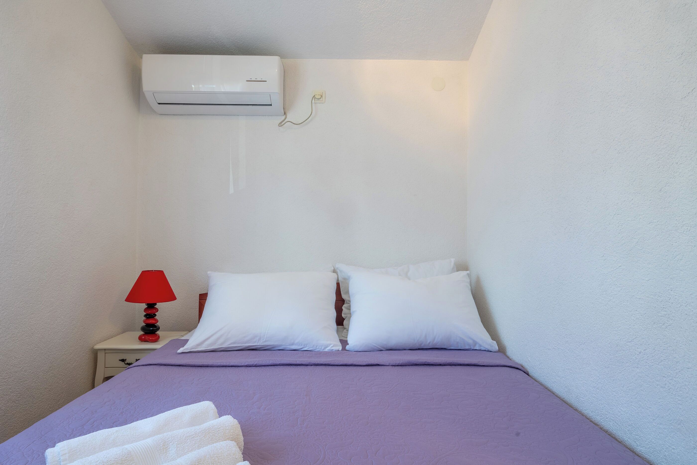 Chambre (S1) | Accès au Wi-Fi (inclus), literie fournie