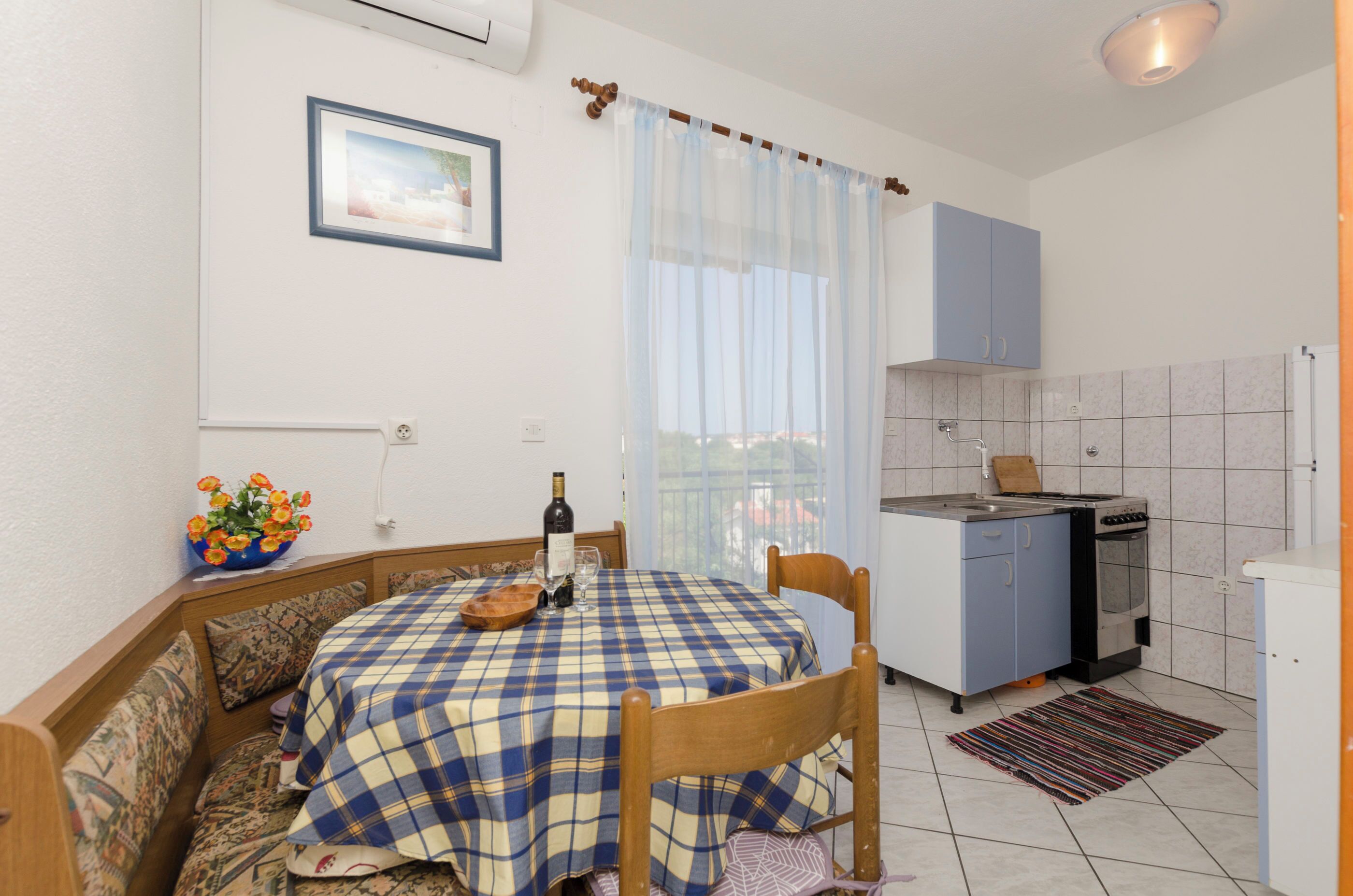 Apartment (A1) | Dining