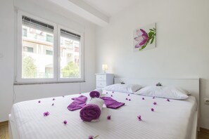 Free WiFi - Apartments Lenija (Sibenik)