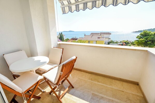 Apartment (A1) | Water view