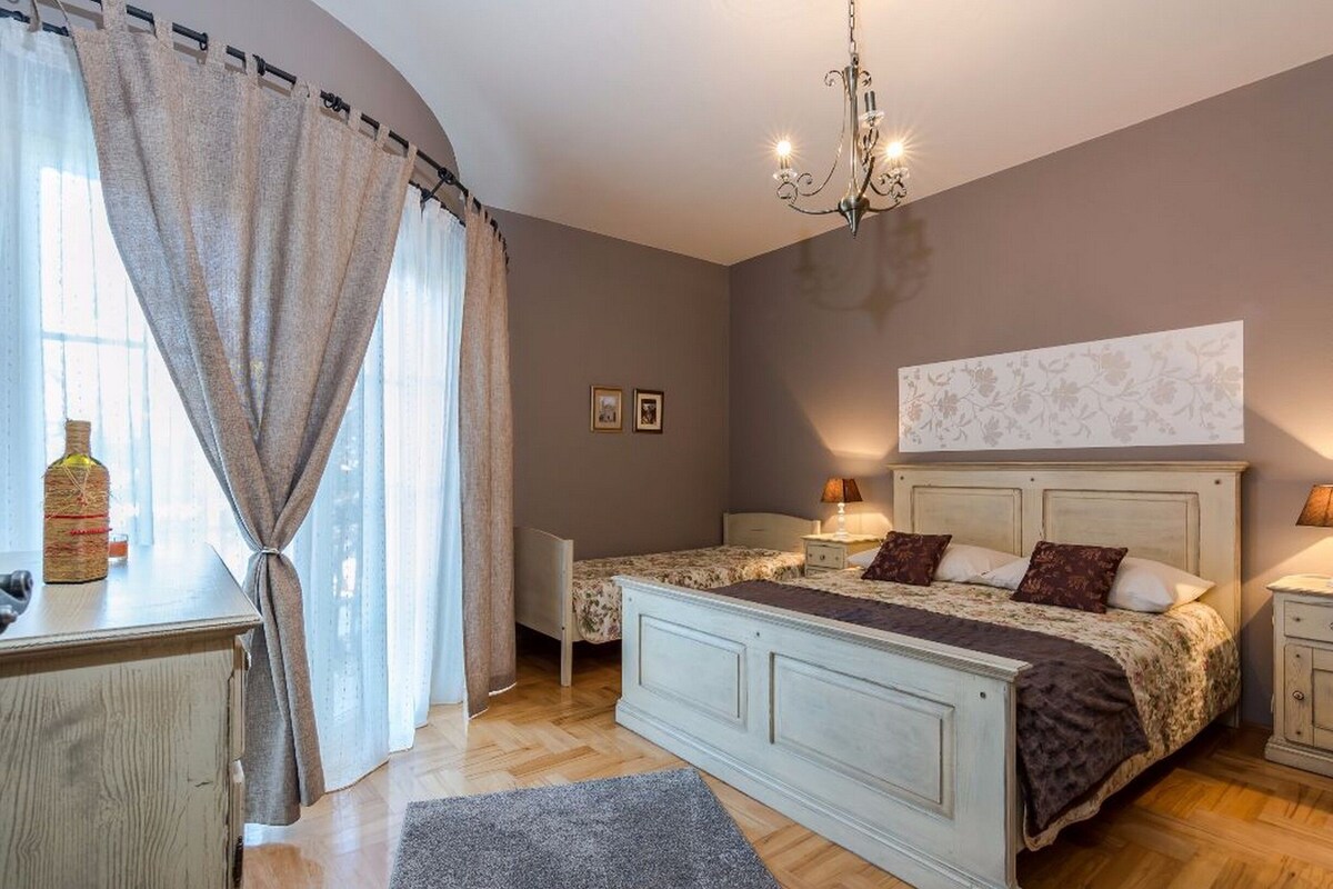 Apartment (A3)