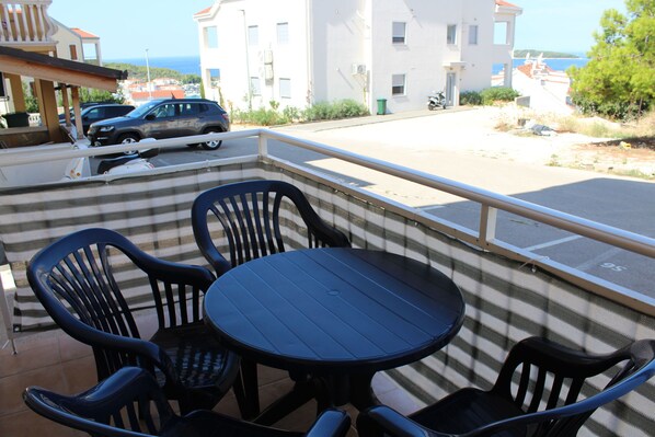 Apartment (A1) | Balcony