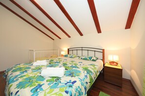 Apartment (A4)