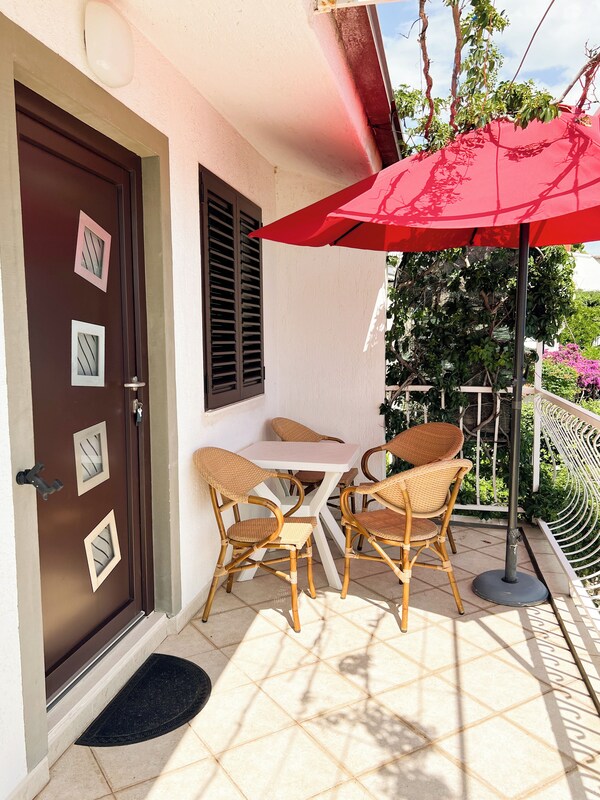 Apartments Vedran - Omiš