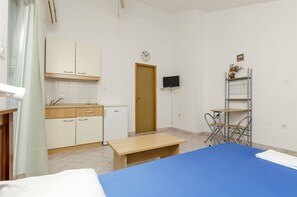 Studio (A4) | 4 bedrooms - Apartments Vinko (Sibenik)