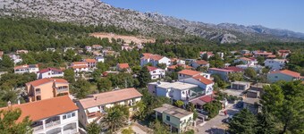 Apartments and Rooms Dragica