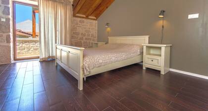 House Stone House Island Prvic