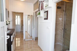 Appartement (A2) | Couloir