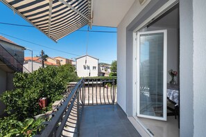 Apartment (A2) | Balcony