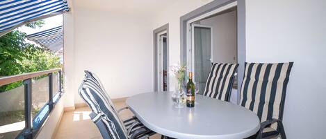 아파트 (A1) | 발코니