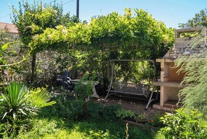 Property grounds - Apartments Violett (Vodice)