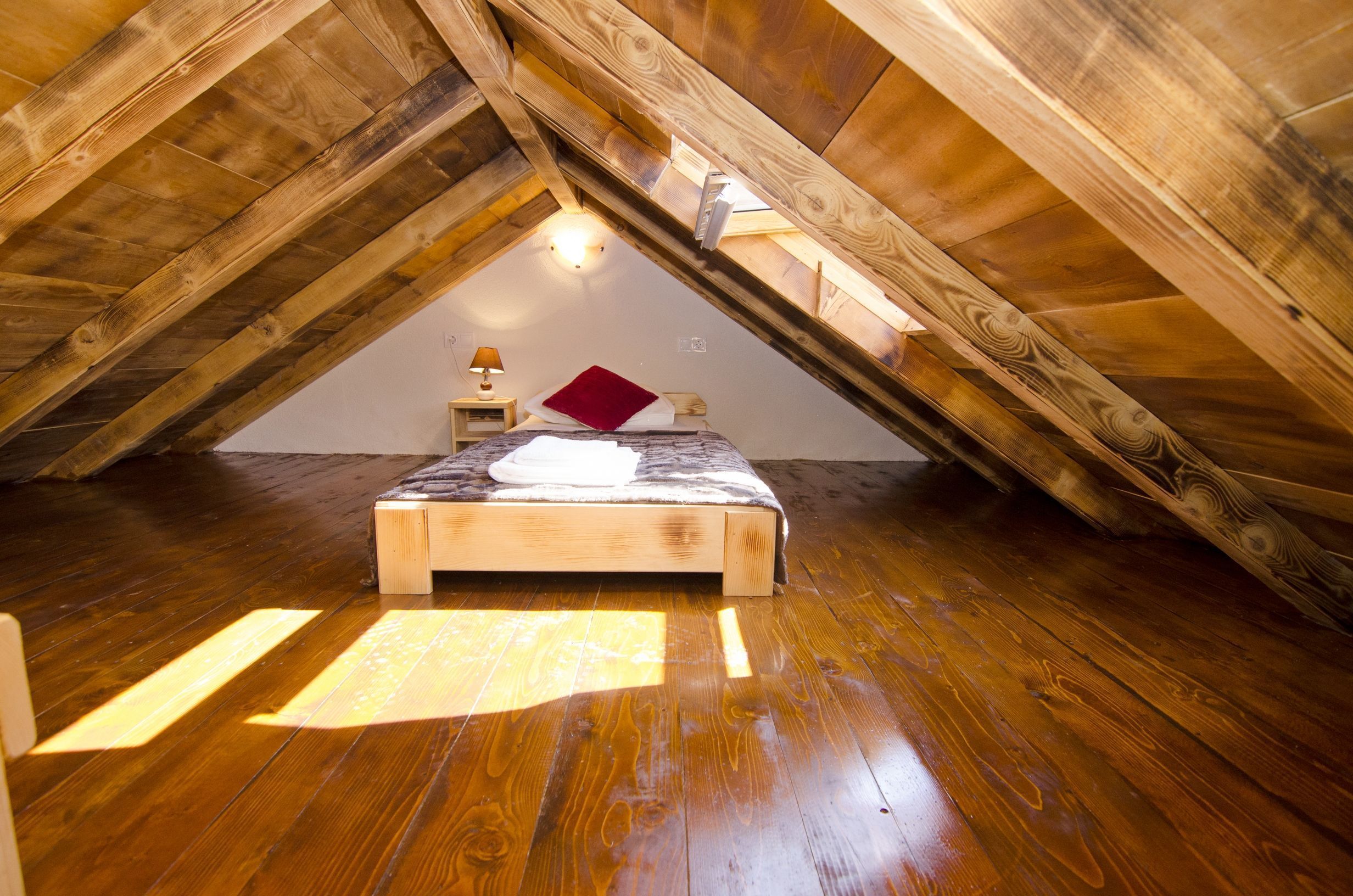 Bàn ủi/dụng cụ ủi quần áo, truy cập Internet không dây miễn phí 