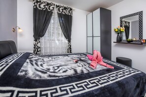 1 bedroom, free WiFi, bed sheets - Apartment Iryna (Rogoznica)