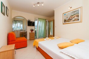 スタジオ (A1) | 内装