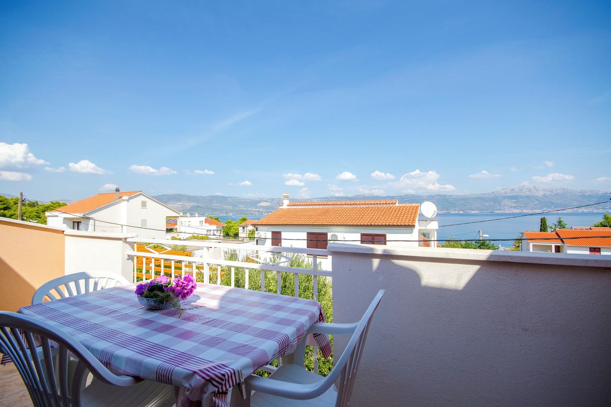 Apartment (A3) | Balcony