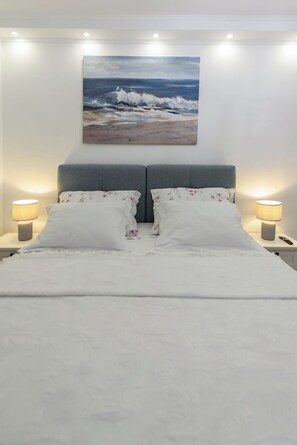 Apartment (A1)