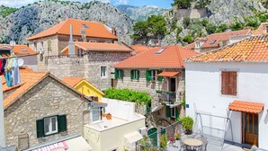 Building design - Apartment Mandic (Omis)