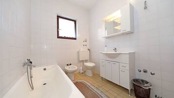 Bathroom | Towels