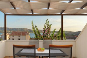 Apartment (A1) | Water view