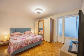 Apartment (A1)