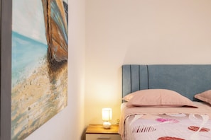 Apartment (A1) | Iron/ironing board, free WiFi, bed sheets - Apartments Fontana (Baska Voda)
