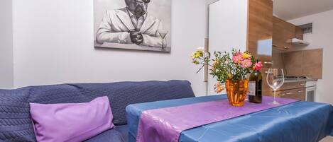 Apartment (A1) | Speisen