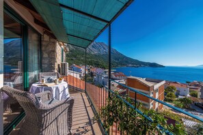 아파트 (A1) | 수변 전망