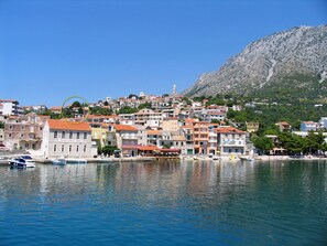 숙박 시설에서 보는 시내 전망