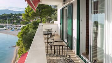 Apartamento (A3) | Sacada