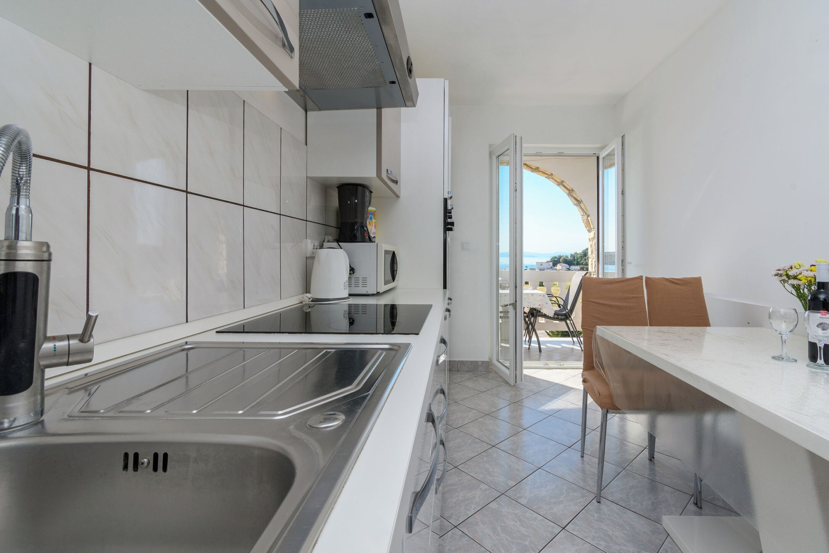 Appartamento (A3) | Cucina privata | Frigorifero, microonde, forno, piano cottura