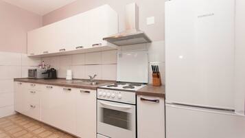 Apartment (A1) | Eigene Küche