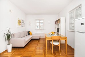 House | Living room | TV, DVD player - House Urban Bliss (Vodice)