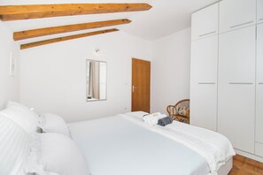 Maison | Accès au Wi-Fi (inclus), literie fournie