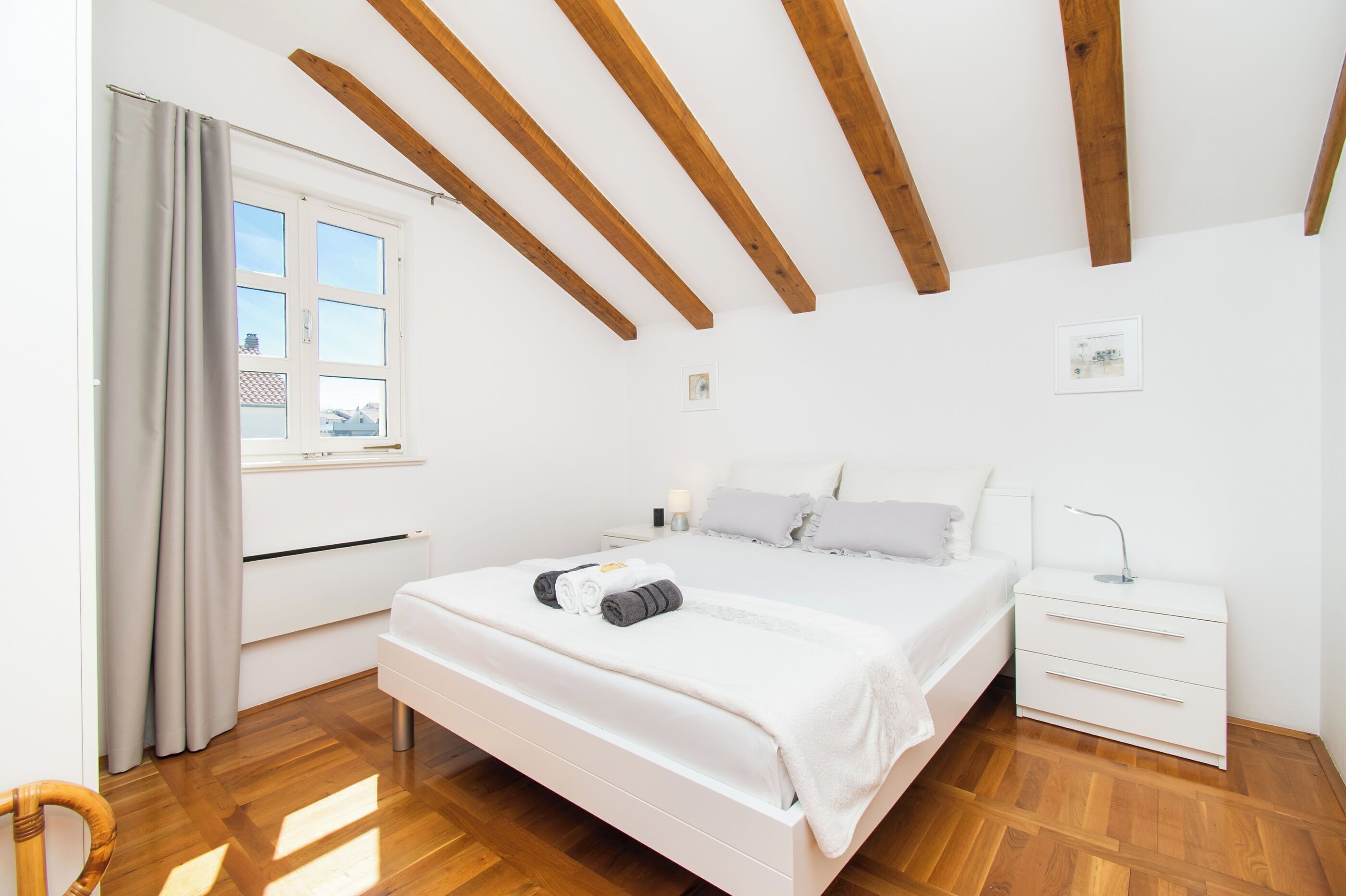 Wifi gratis y ropa de cama 