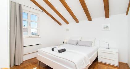 House Urban Bliss