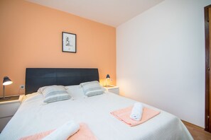 Iron/ironing board, free WiFi - Apartment Maja (Trogir)