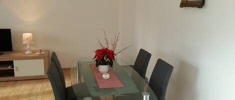 Cuisine privée | Réfrigérateur, surface de cuisson, lave-vaisselle