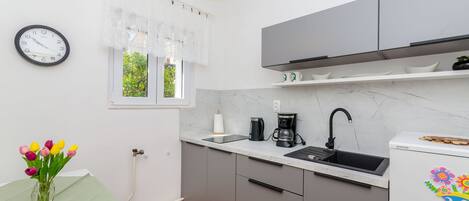 Apartment (A2) | Eigene Küche