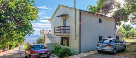 Parcheggio non assistito gratuito